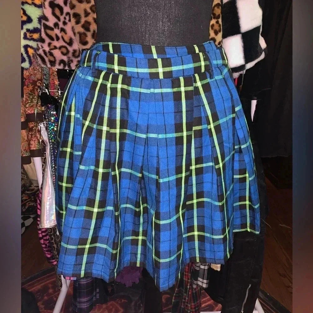 Hot topic plaid skirt